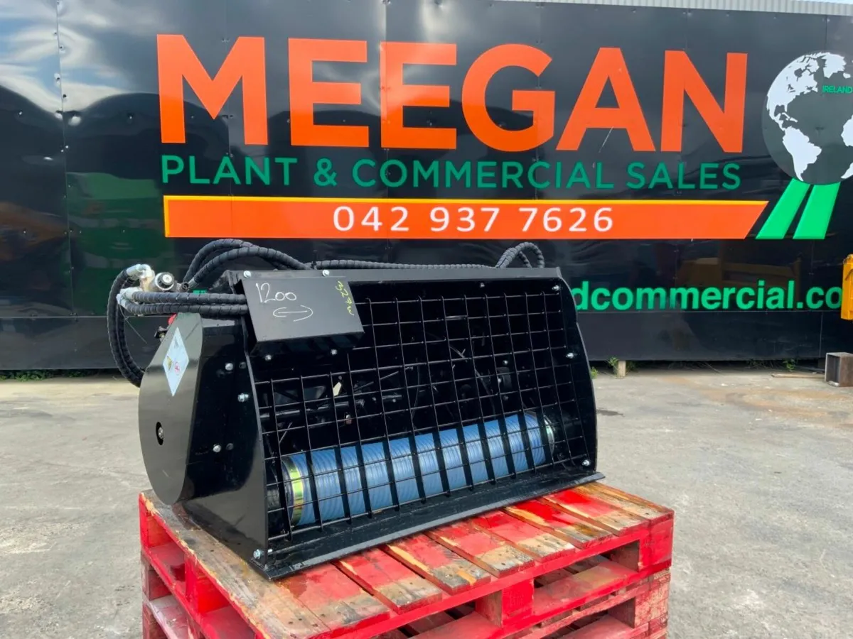 SKIDSTEER SELF LOADING MIXING BUCKET... 178w. - Image 1