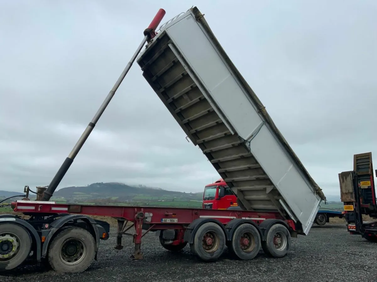 Other Other DENNISON TIPPING TRAILER..SLIDING BOGE - Image 1