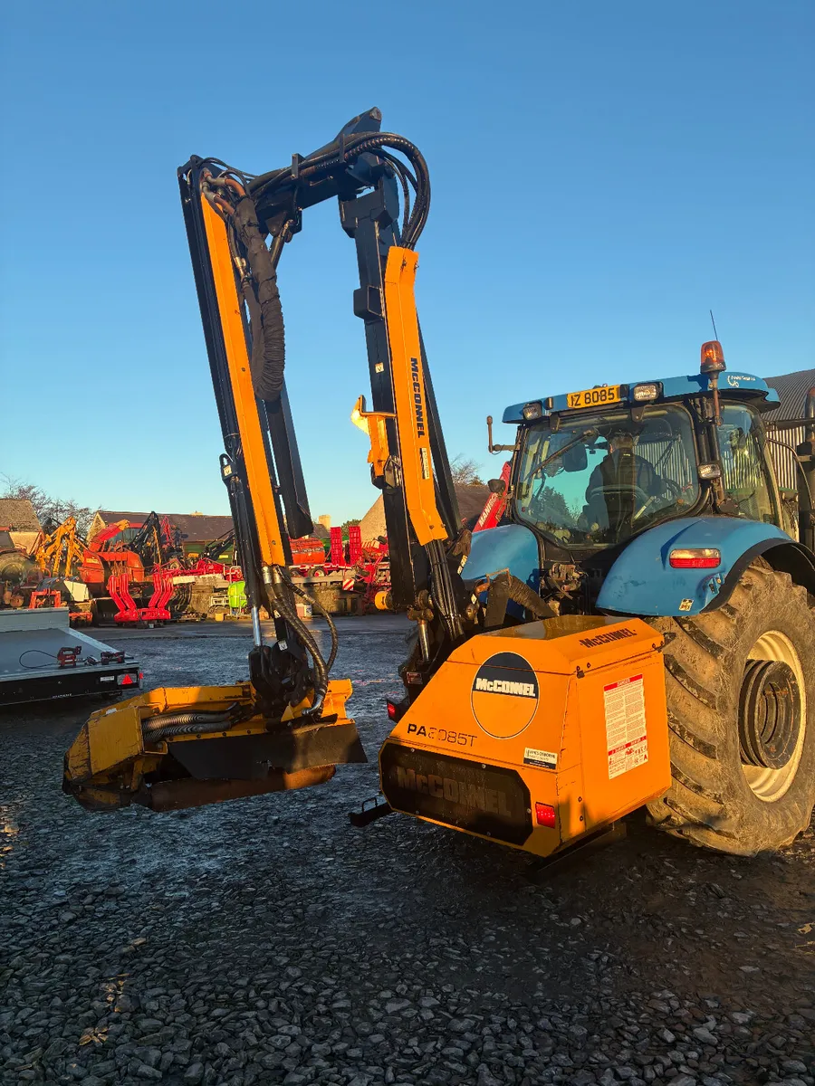 McConnel PA8085T Hedgecutter - Image 3
