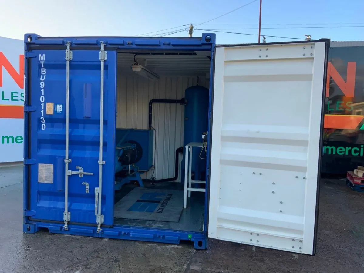 260 CFM  CONTAINERISED AIR COMPRESSOR....5227. - Image 1