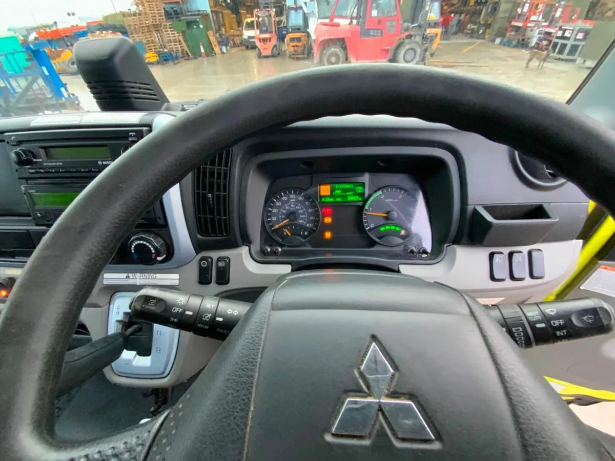 2019 MITSUBISHI CANTER RECOVERY TRUCK.....240. - Image 4