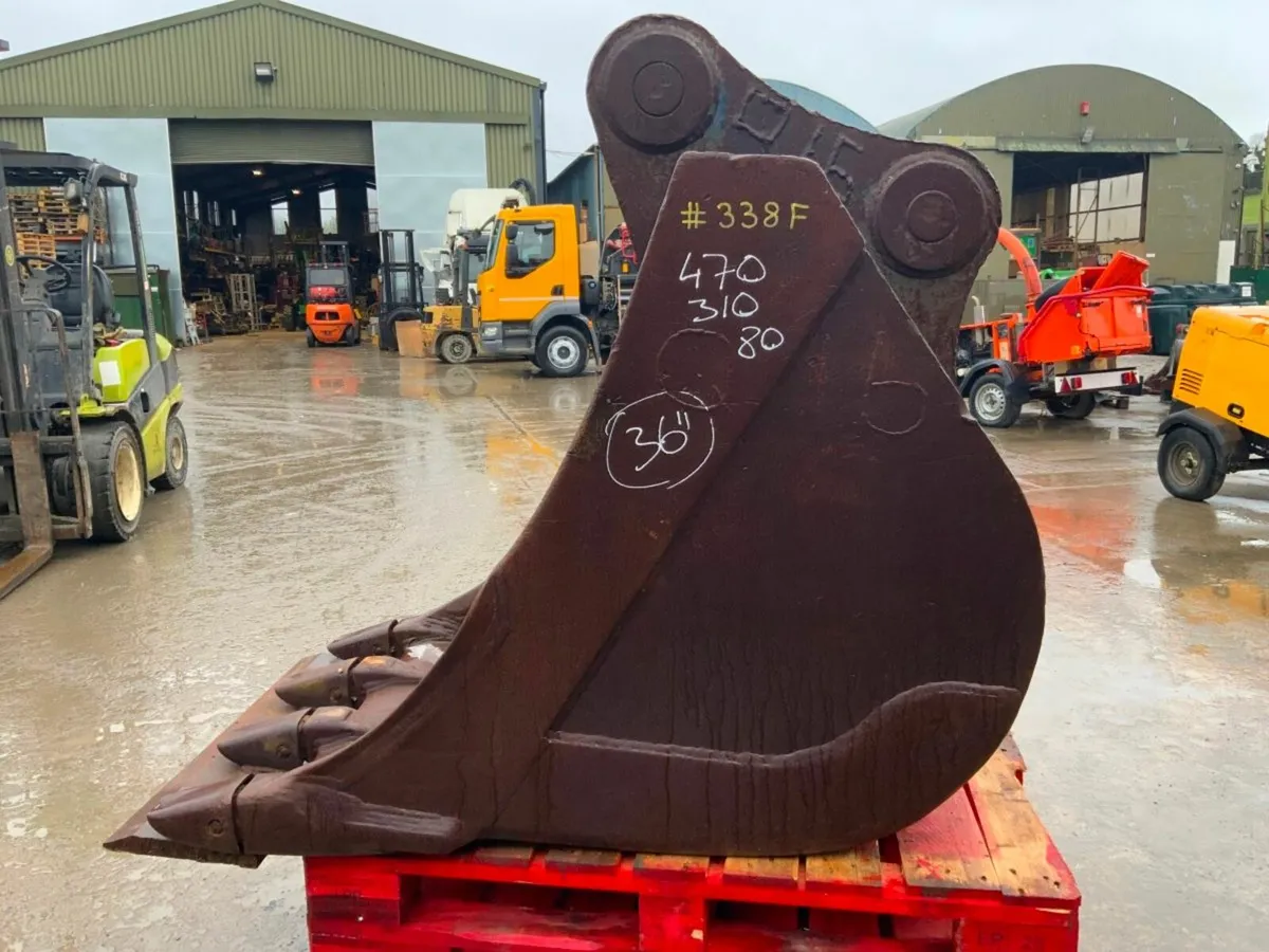 36" DIGGING BUCKET.......80mm PINS........338f. - Image 4