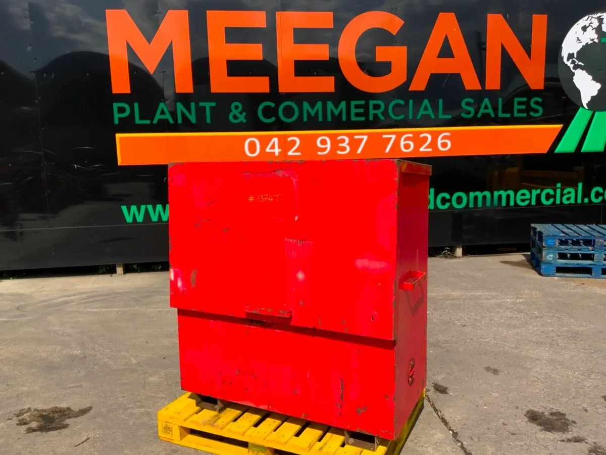 ARMORGARD TOOL CHEST / WORKSHOP VAULT....1374t. - Image 2