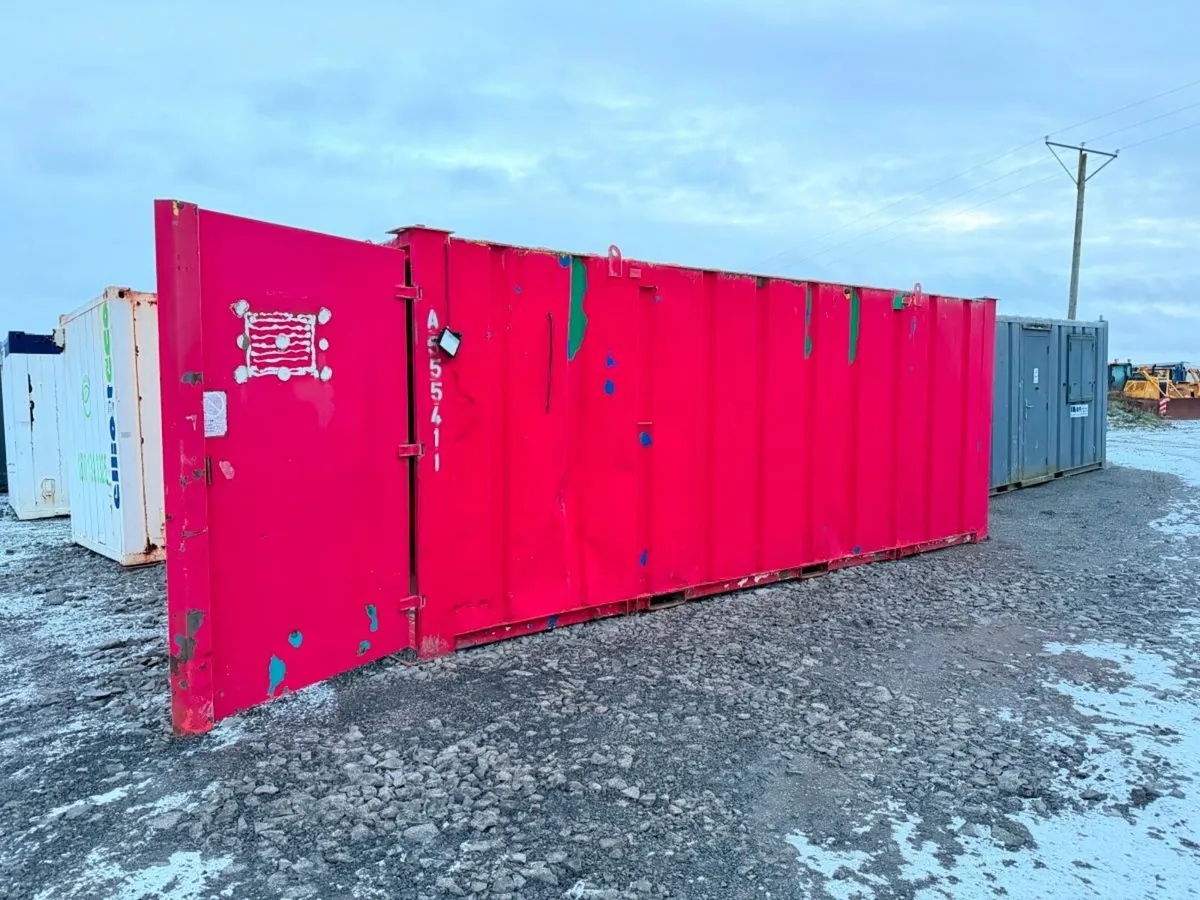 20 x 8 container ....5411. - Image 1