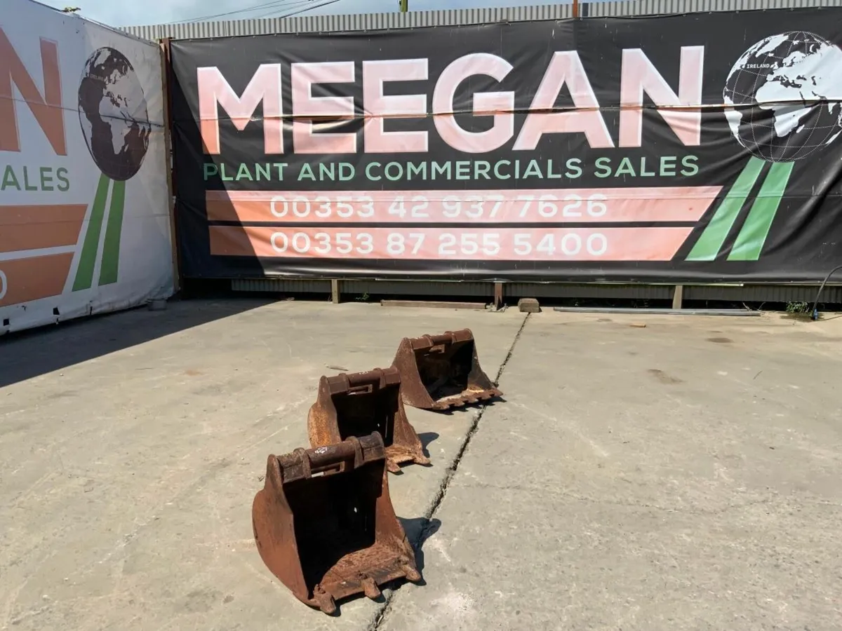 HARFORD .....MINI DIGGER BUCKETS.....964/4/5/6. - Image 1