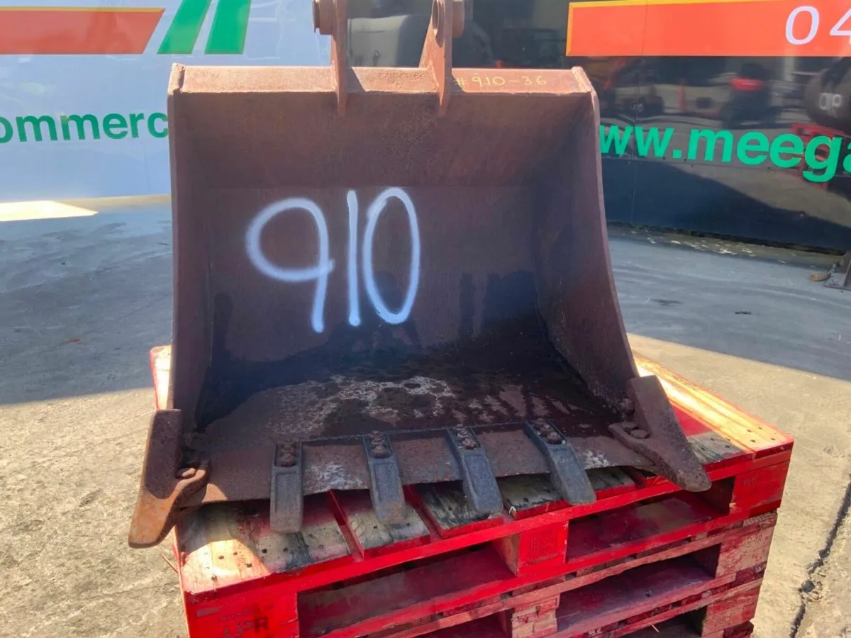 36" GEITH DIGGING BUCKET....45mmPINS......910-36. - Image 2