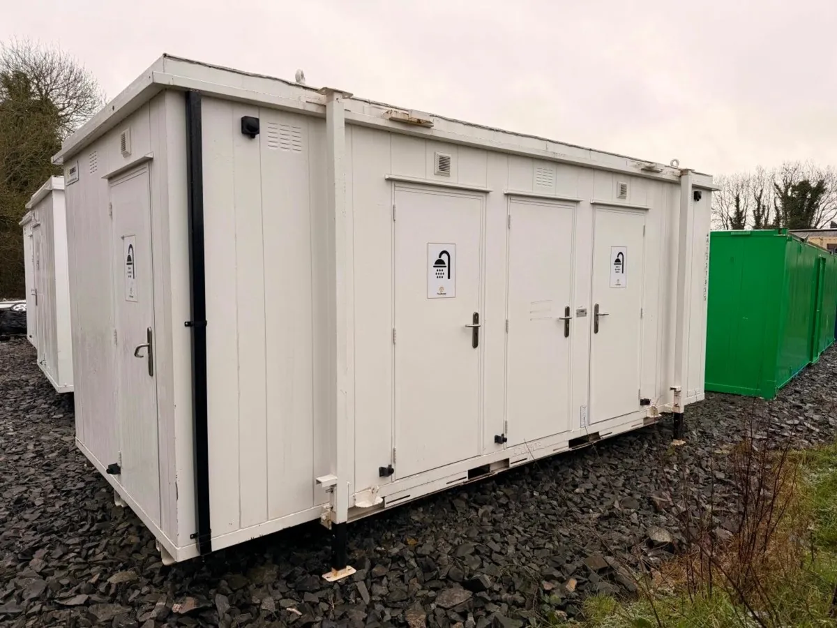 2023 THURSTON SITE SHOWER BLOCKS ....1087 - Image 1