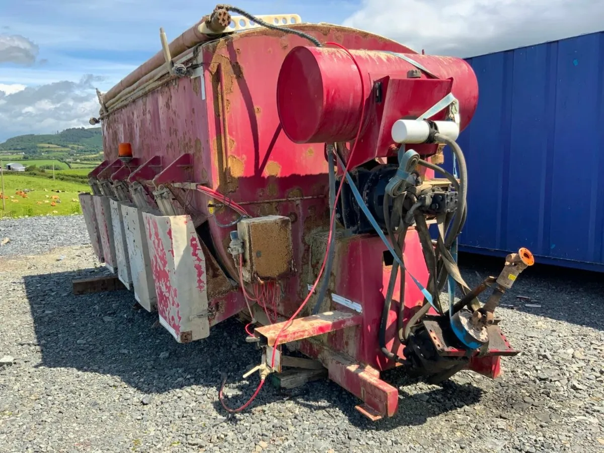 READY MIX MORTAR MIXER BODY......LIVE DRIVE. - Image 3