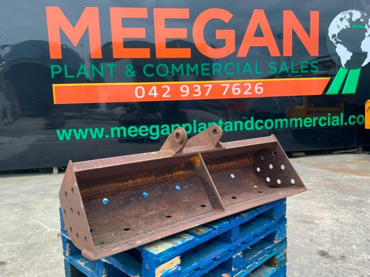 60" GRADING BUCKET.....4-6 TONNE...........1327a. - Image 1