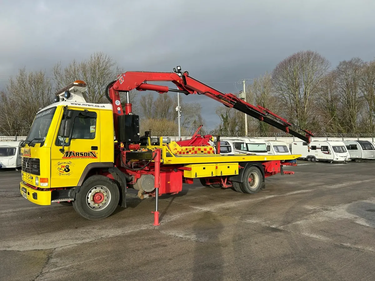 Volvo Other 1995 - Image 3