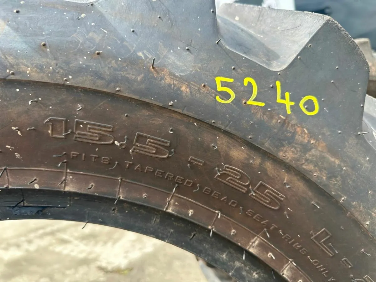 SITE MASTER JCB TELEPORTER TYRES 15.5 - 25 - Image 2