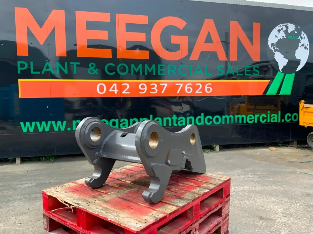 UNUSED VOLVO S3 QUICK HITCH  / COUPLER......7466. - Image 1