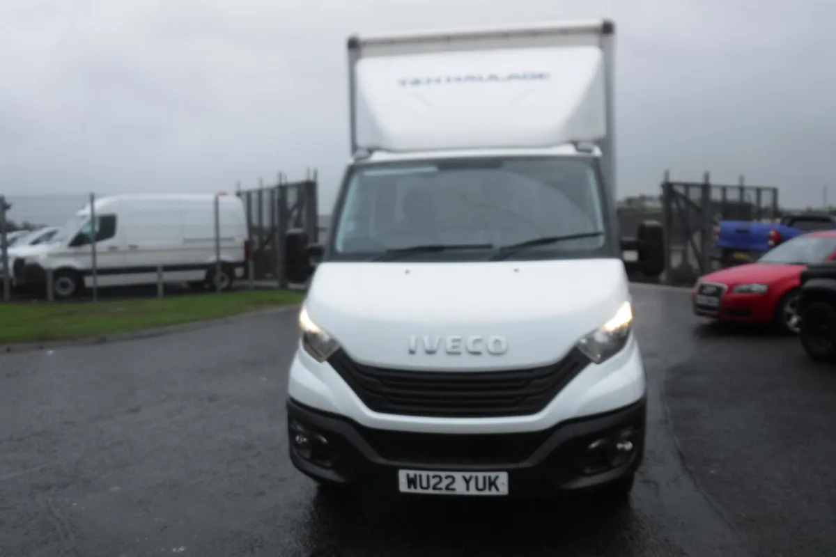 Iveco Daily 2022 35-140 curtainsider . Twin wheels - Image 3