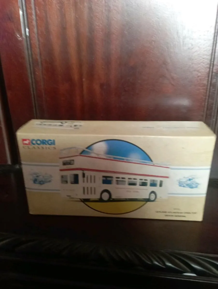 CORGI DIE-CAST LAYLAND ATLANTEA1-50  OPEN TOP BUS - Image 2