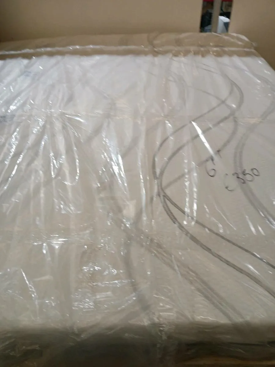 6ft super king mattress - Image 1
