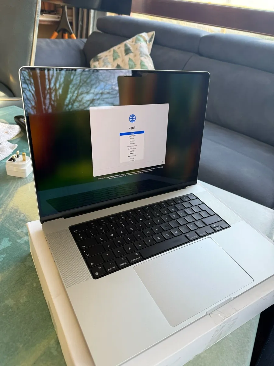 Apple MacBook 16”36GB Ram 512 SSD - Image 1