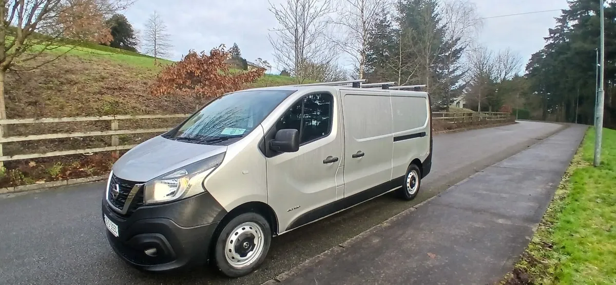 182 Nissan NV 300 van. Test 1-27. Tax 5-26. - Image 2