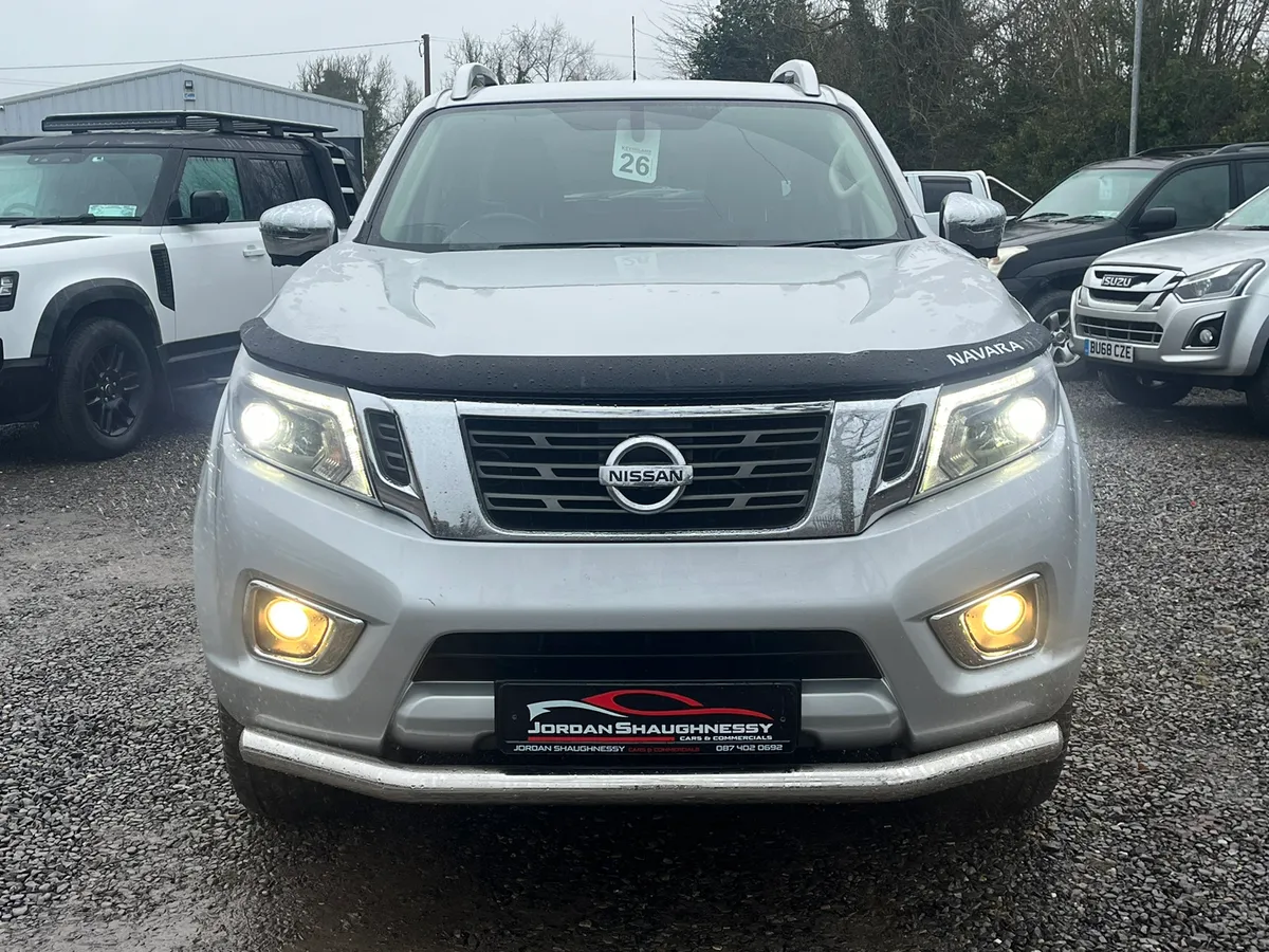 212 NISSAN NAVARA TEKNA AUTOMATIC - Image 2
