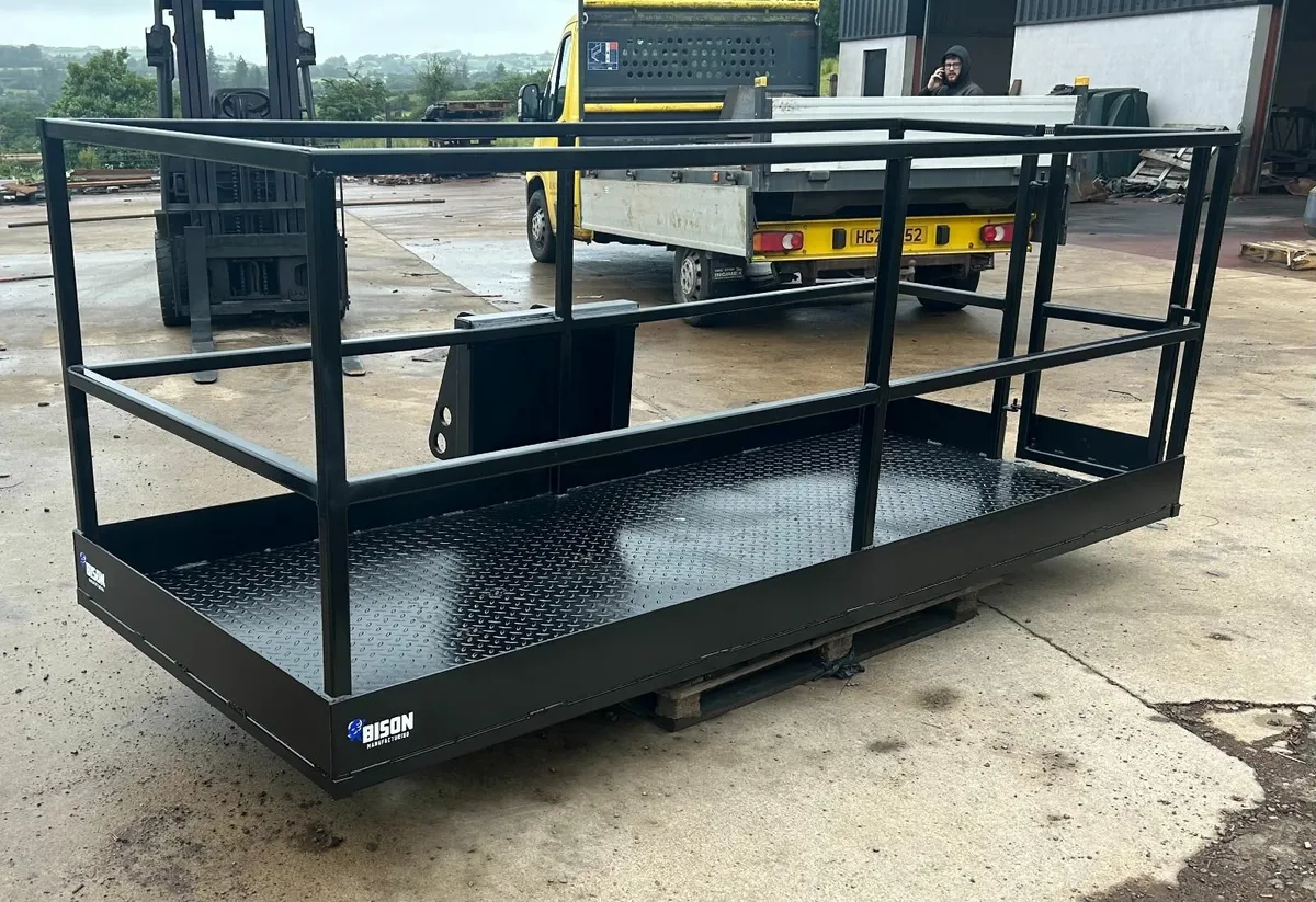 BISON MAN BASKETS - Image 3