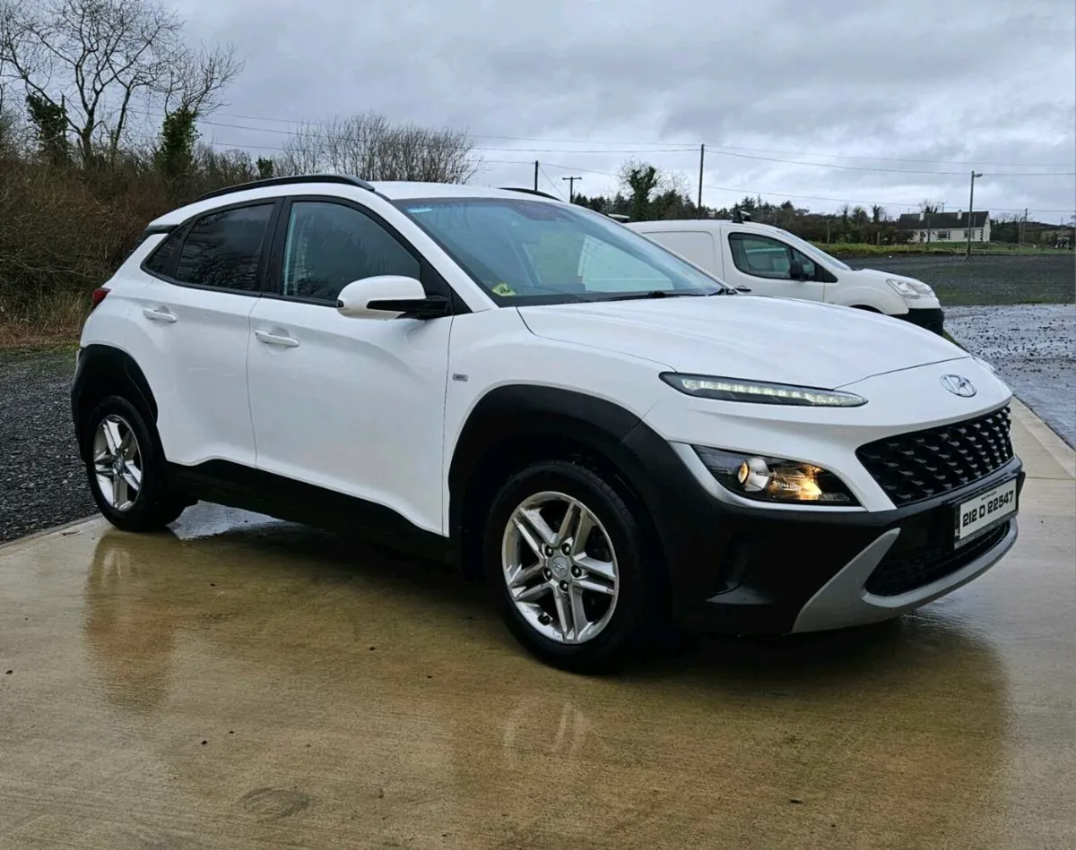 2021 Hyundai Kona Commercial - Image 2