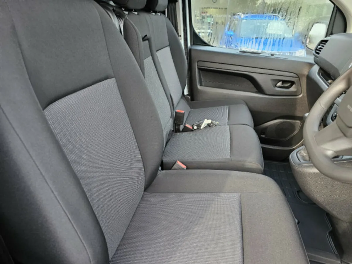 Citroen Dispatch ENT Bluehdi 1.5ltr 100 LWB 120 - Image 3