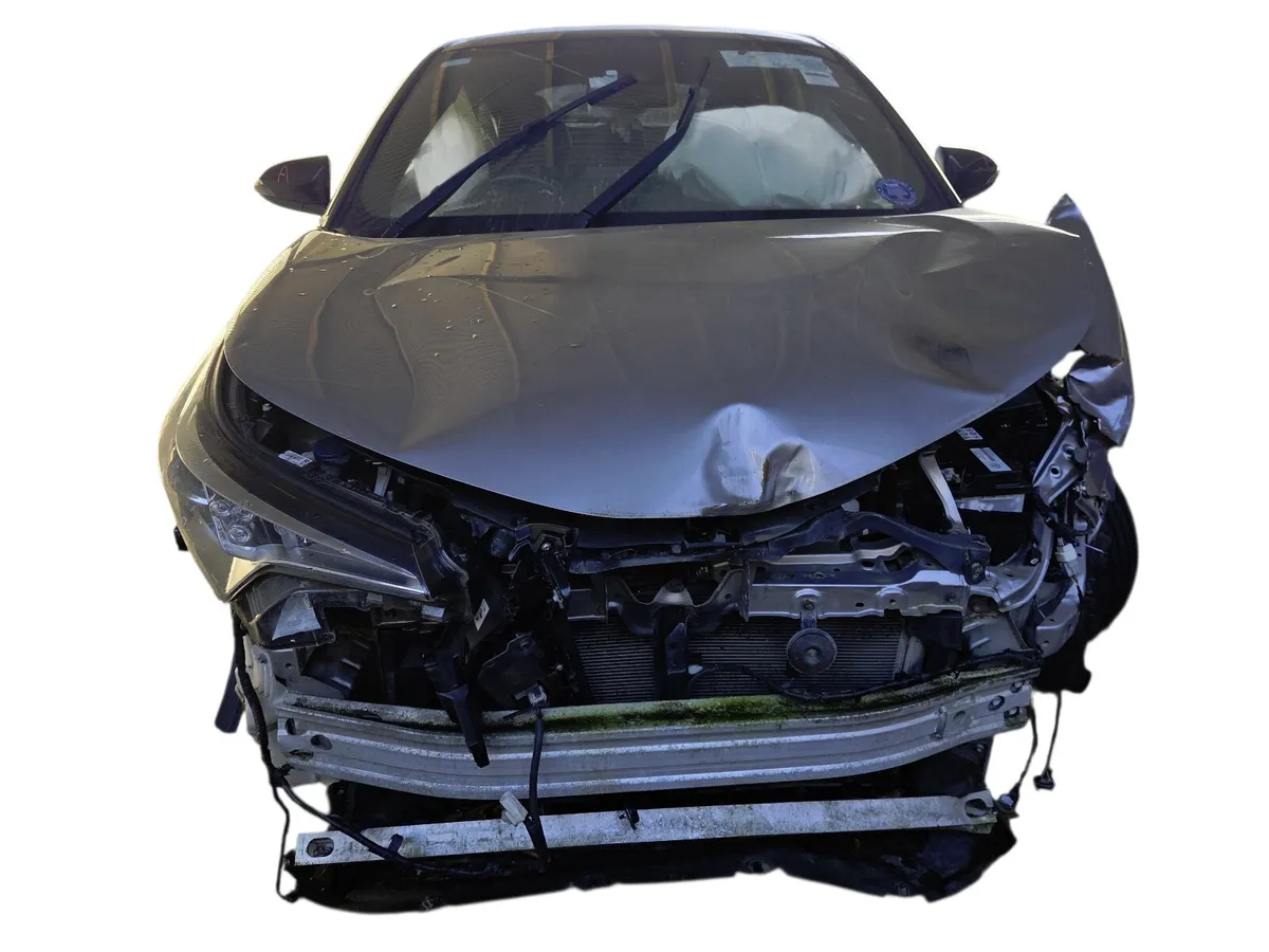 2017 TOYOTA C-HR For Breaking/Dismantling - Image 1