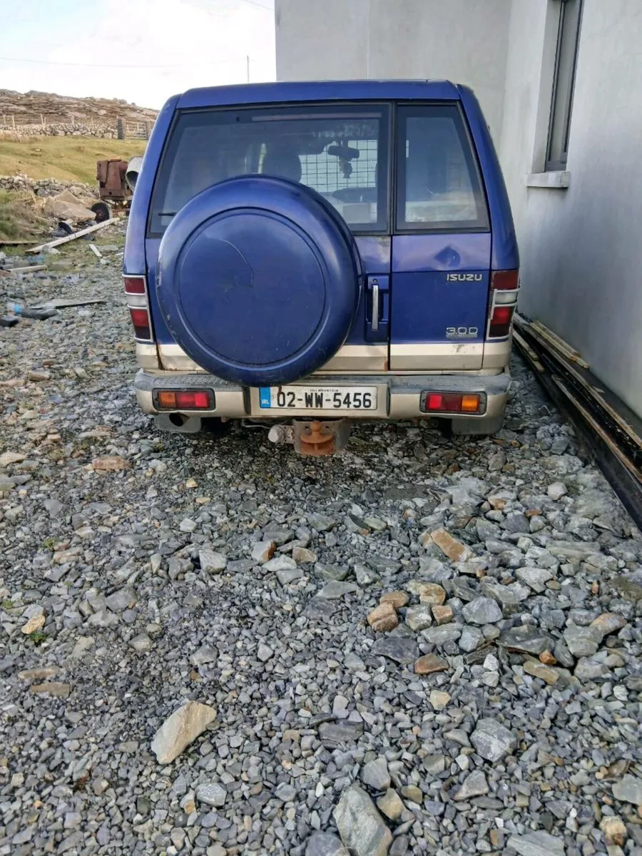 Izuzu trooper - Image 1