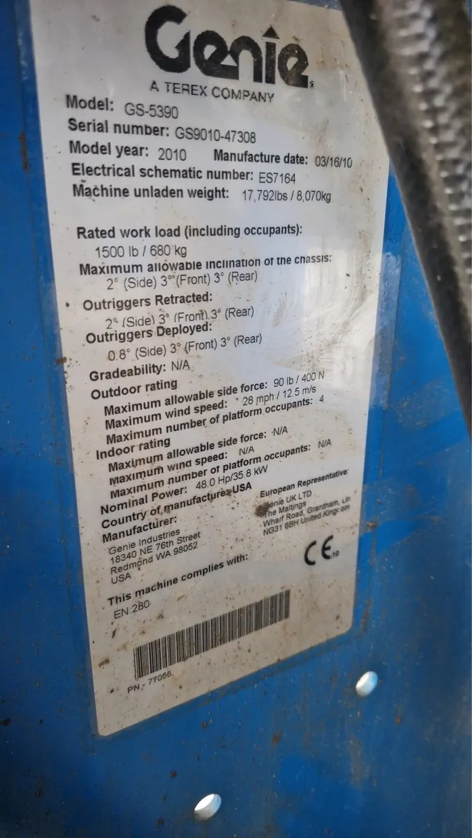 Genie Scissors Hoist - Image 4