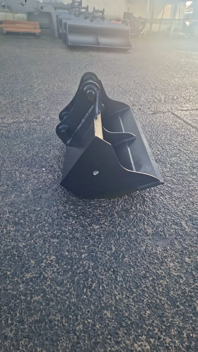 5FT SHEUGH 13T 65P C/W 2 PINS - Image 2