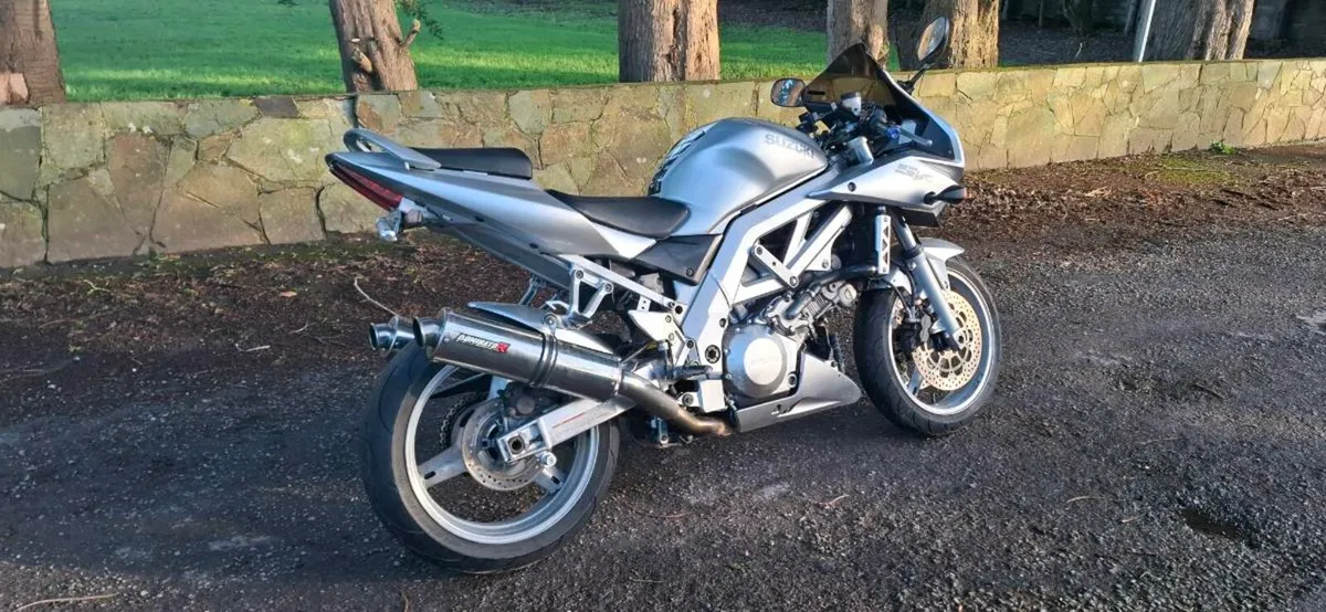 2005 Suzuki SV 1000 S - Image 3