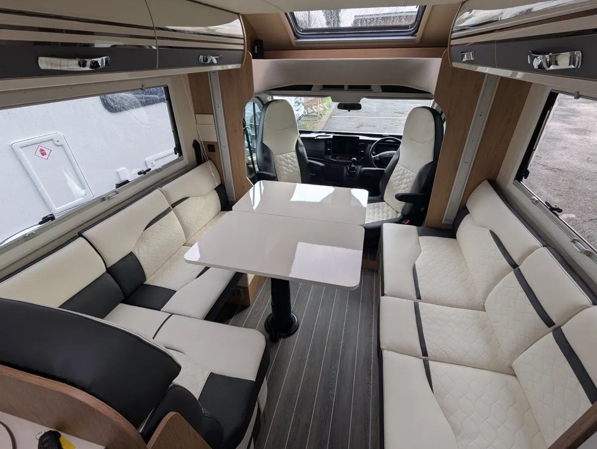 6 Berth Family Motorhome with Bunk Beds - Image 3