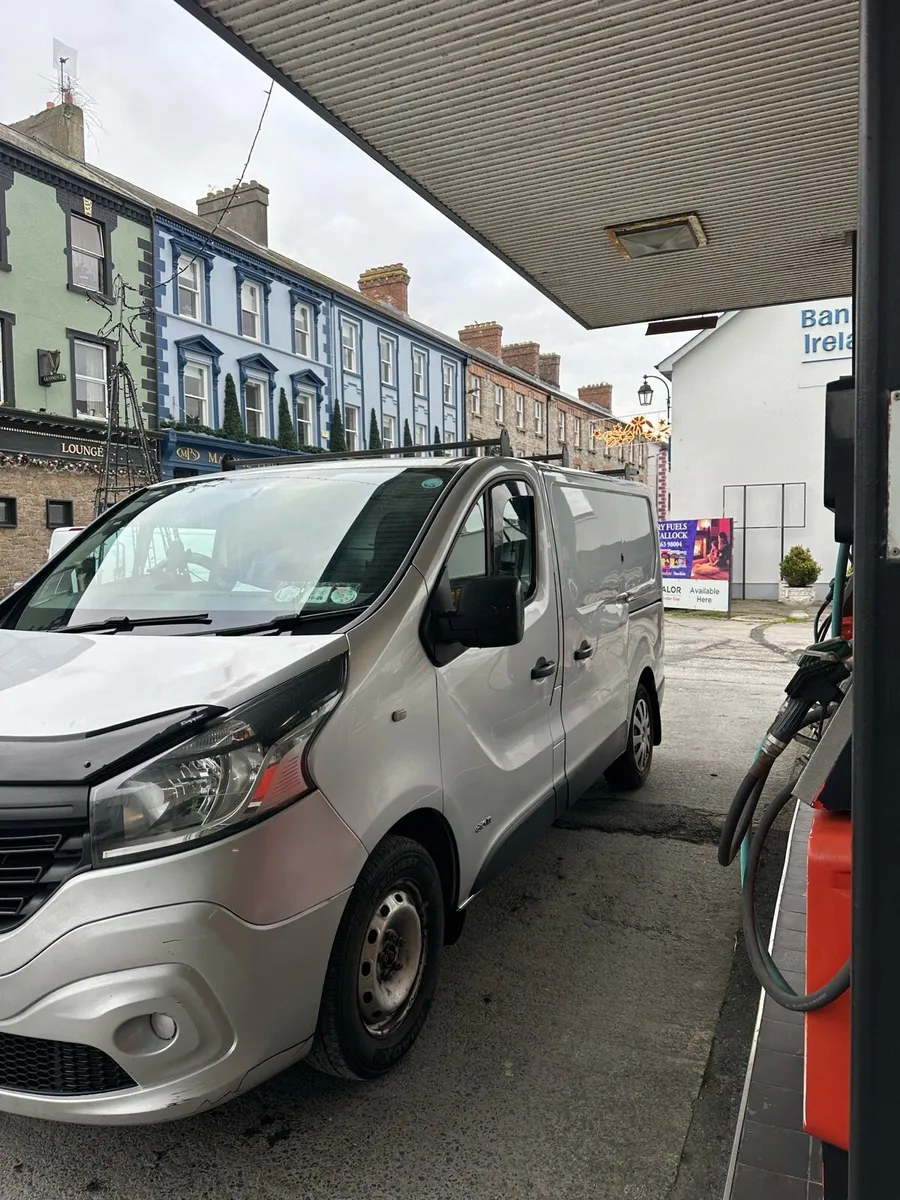 Renault traffic business 2016 - Image 2