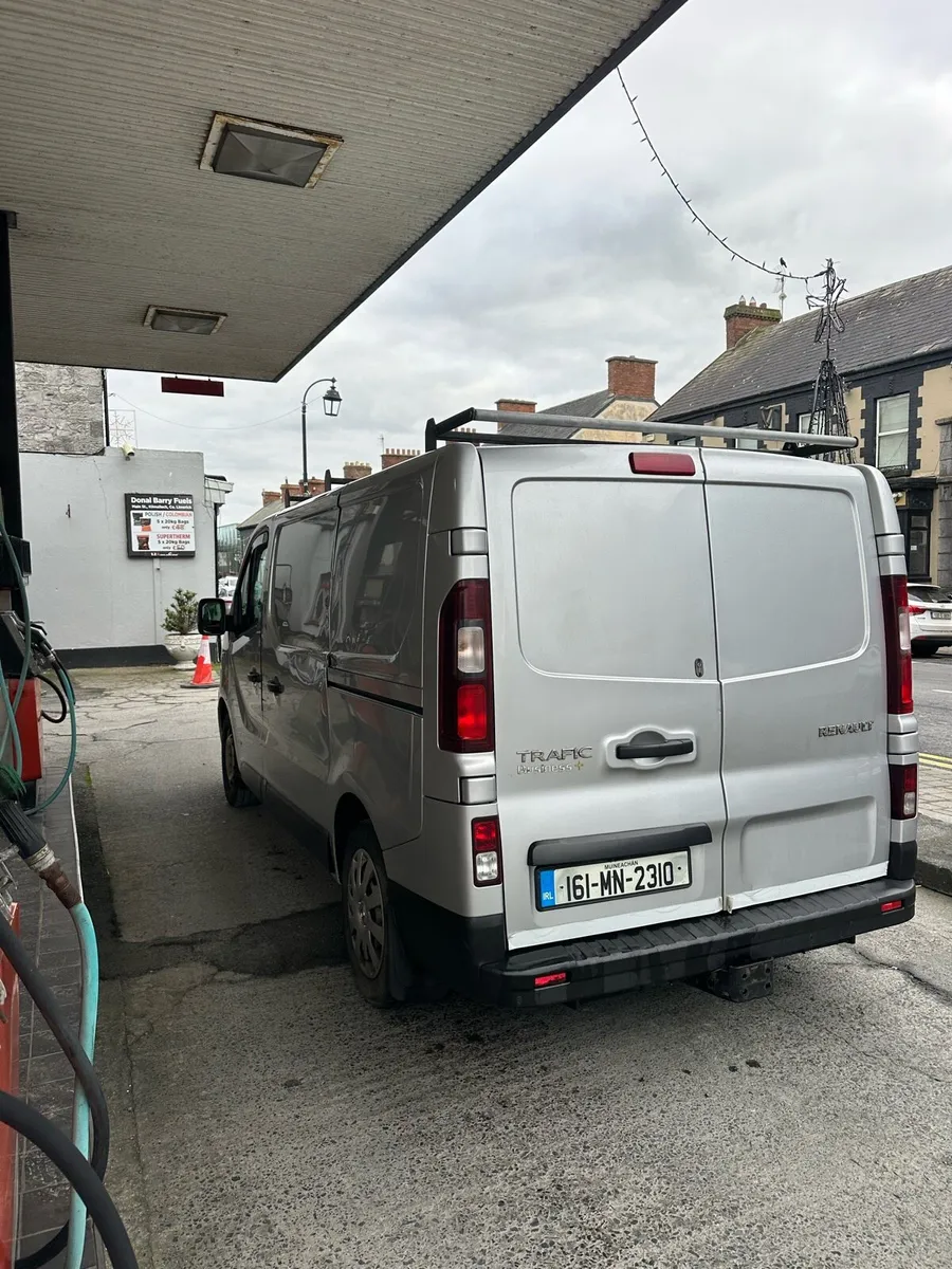 Renault traffic business 2016 - Image 3