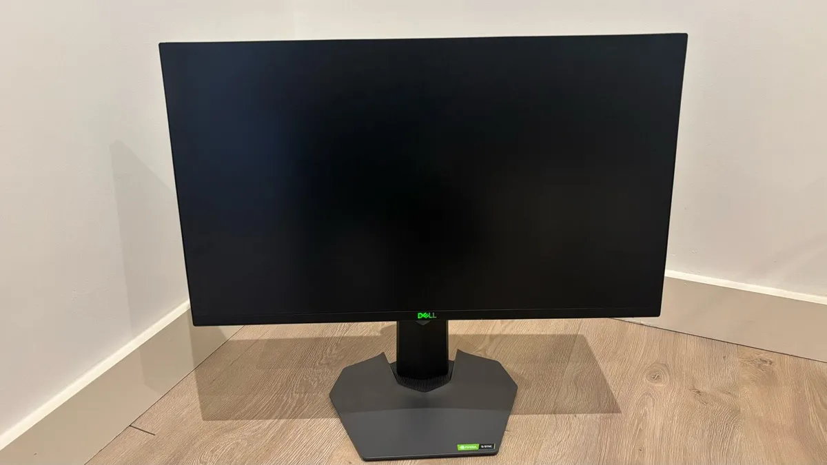 Gaming monitor 24 inch 1080p 240hz - Image 3