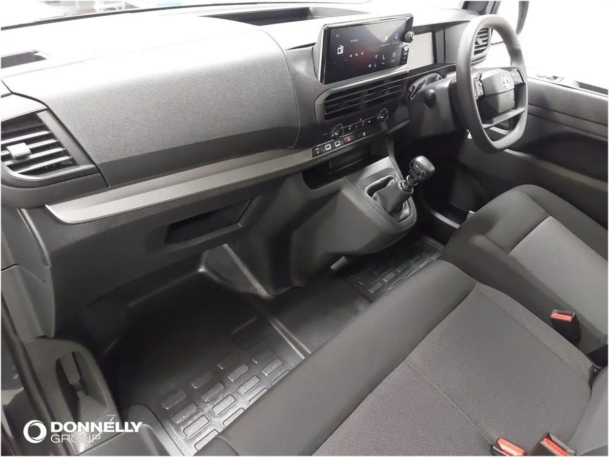 Vauxhall Vivaro Diesel Prime - Image 4
