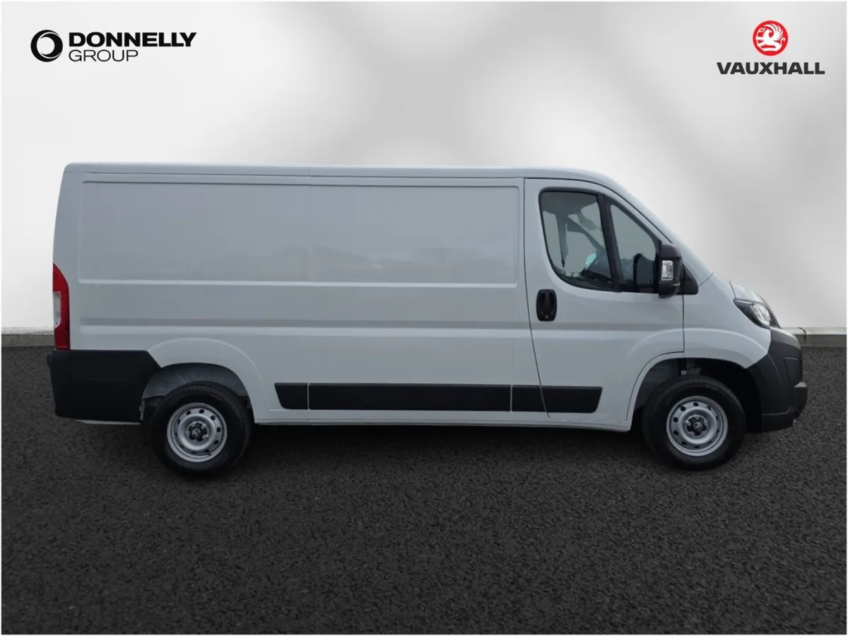 Vauxhall Movano 3500 L2 Diesel Fwd Prime - Image 3