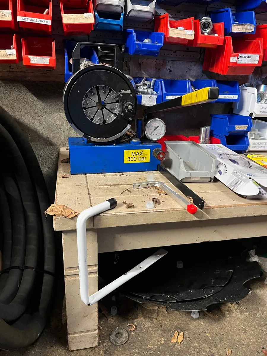 Hose repair tool - Image 3