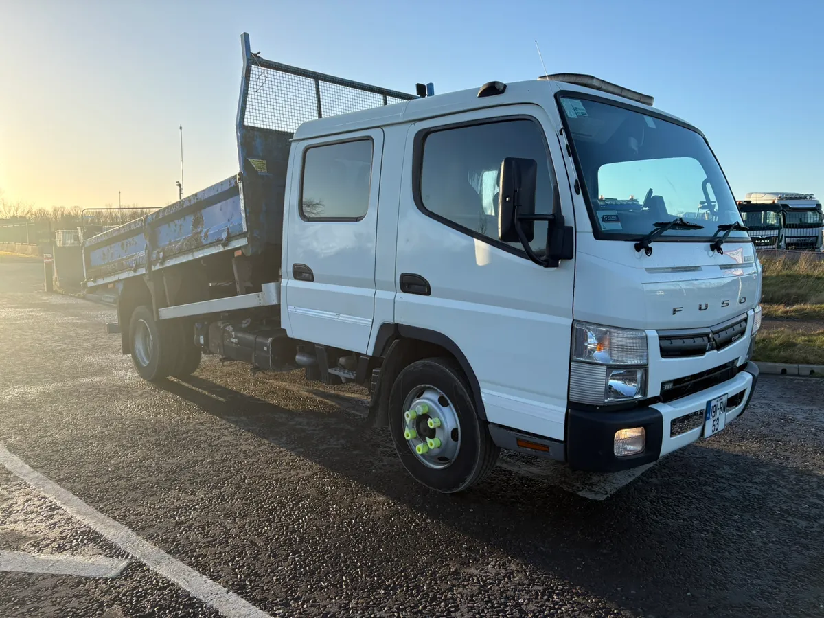 Mitsubishi Canter Crew Cab Tipper - Image 1