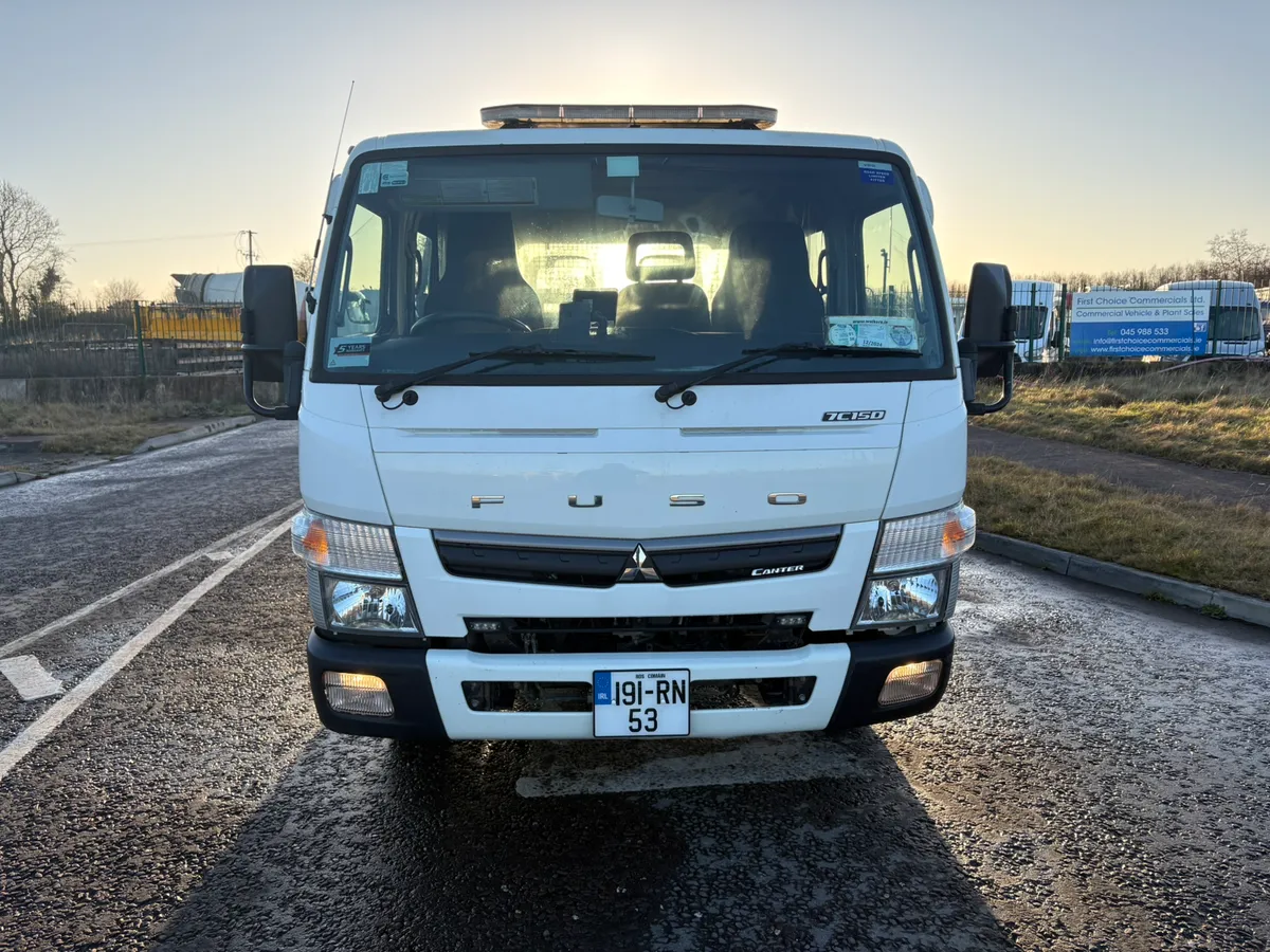 Mitsubishi Canter Crew Cab Tipper - Image 3