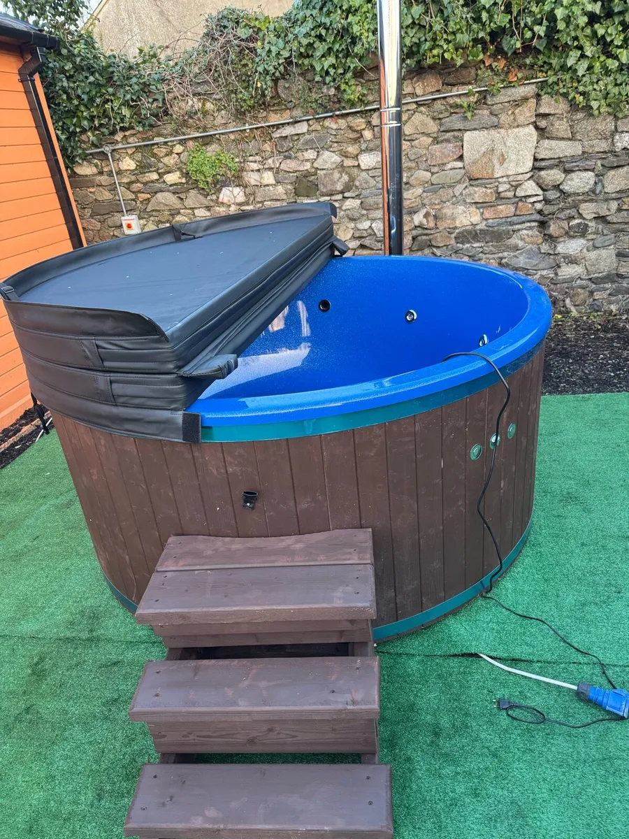 Hot tub - Image 3