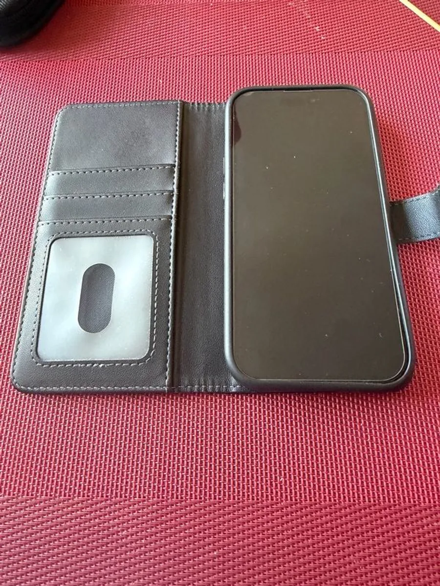 Iphone 14pro - Image 4