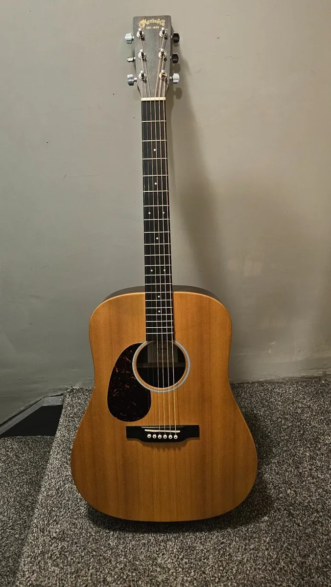 Left handed Martin & Co X series Guitar - Image 2