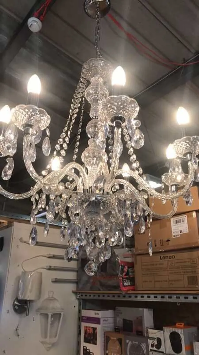 8 Bulb Chandelier - Image 4