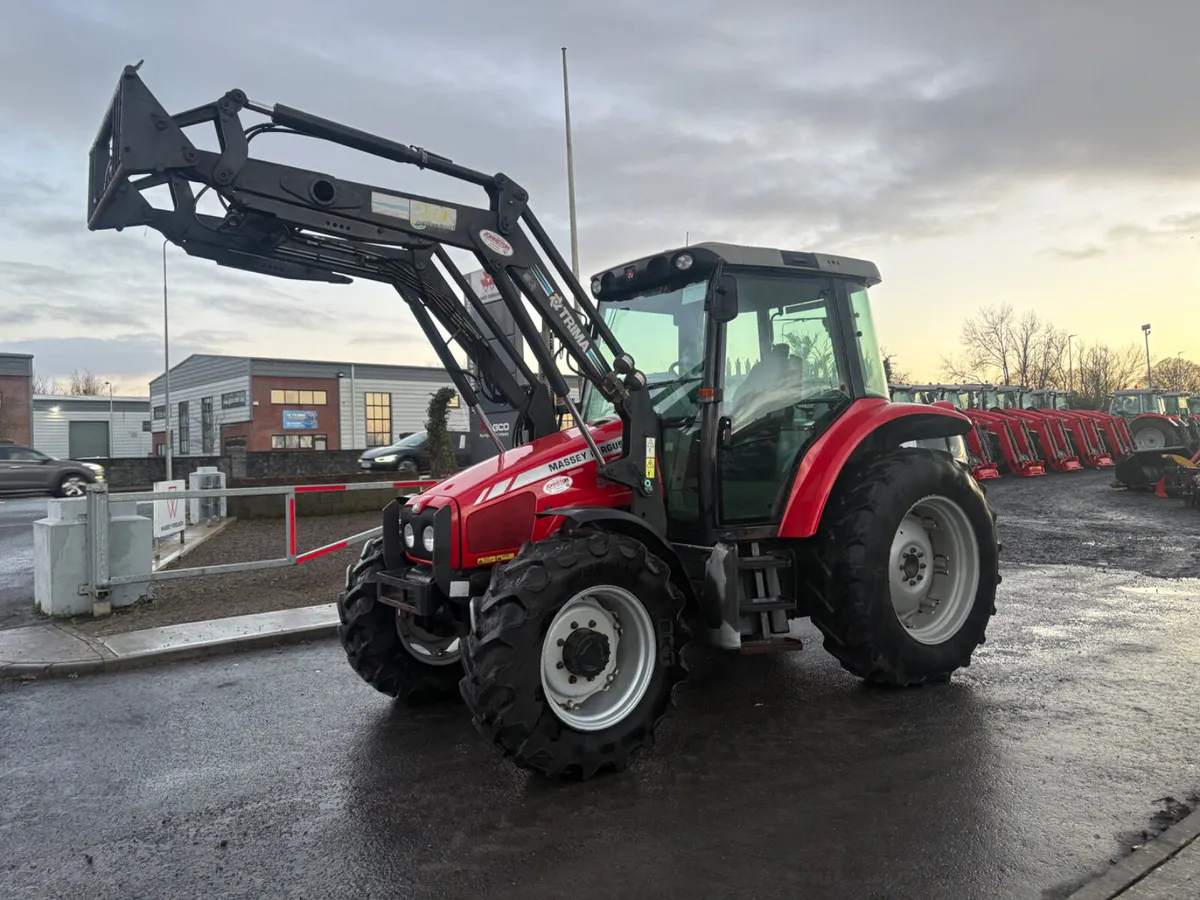 Massey Ferguson 5455 - Image 1