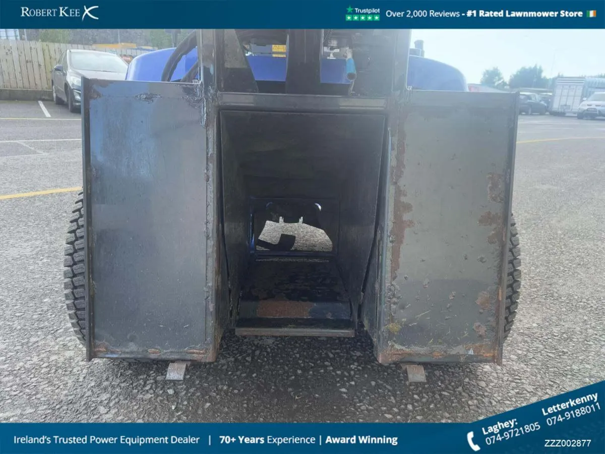 ISEKI SXG323 Ride-On Mower - ZZZ002877 - Image 3