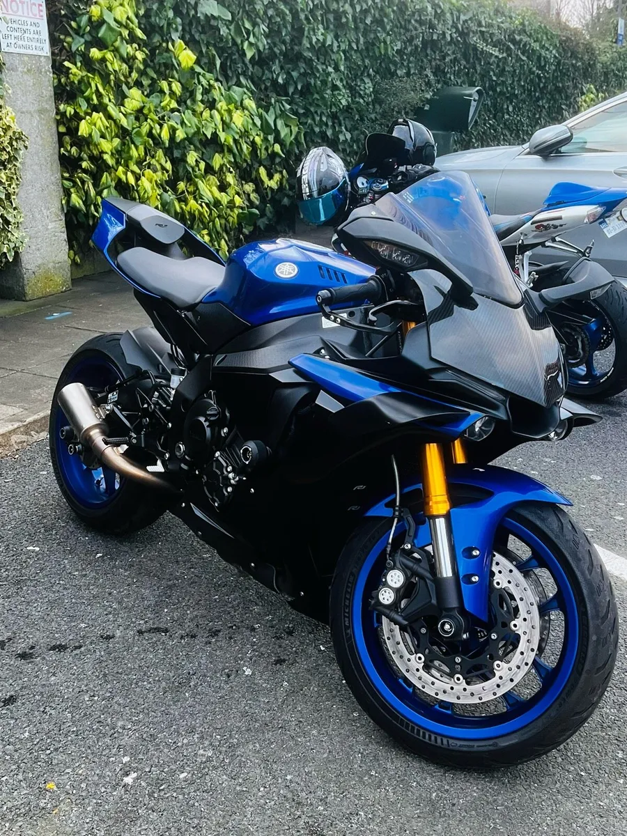 Yamaha R1 2019 - Image 1