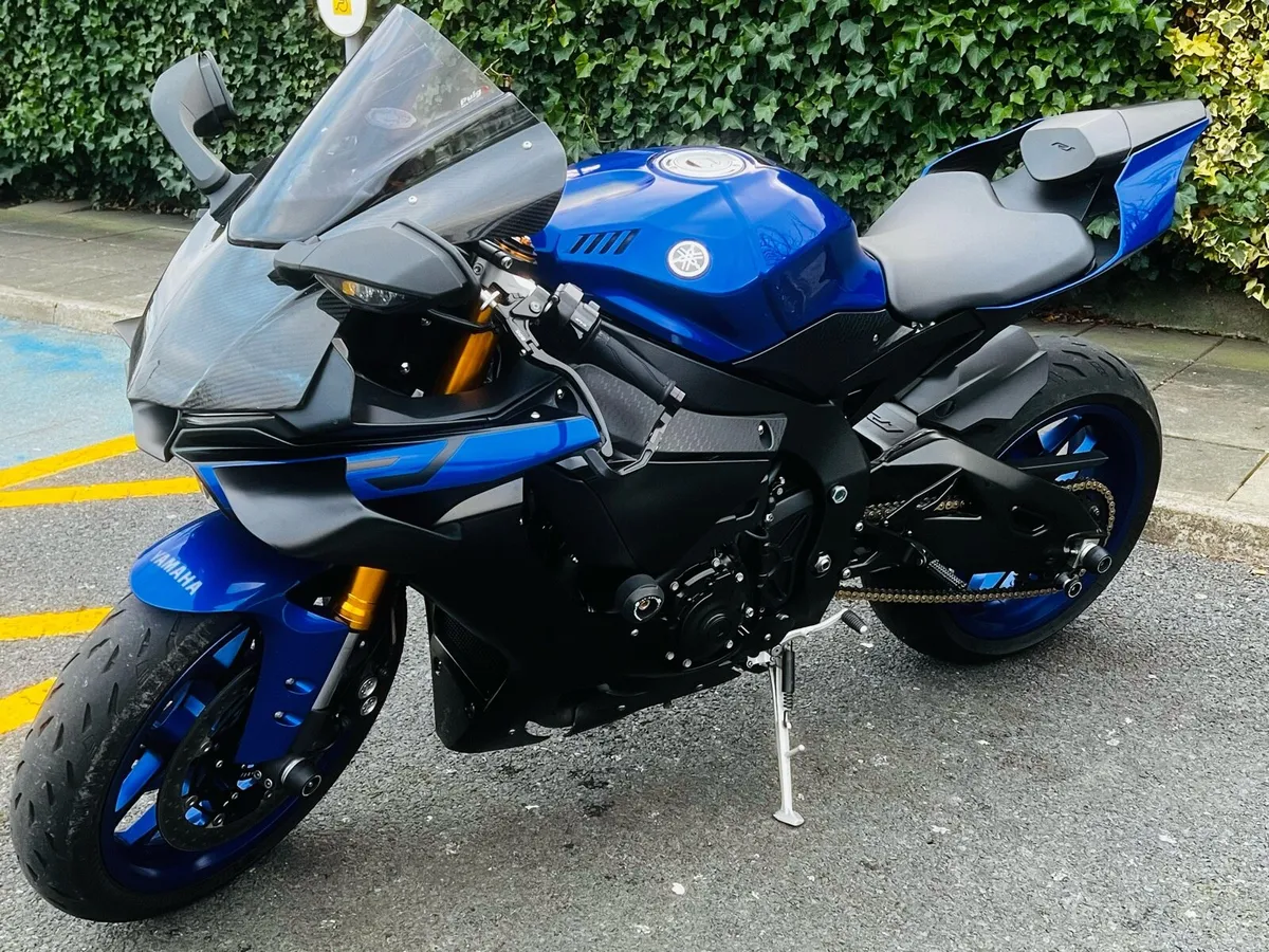 Yamaha R1 2019 - Image 2