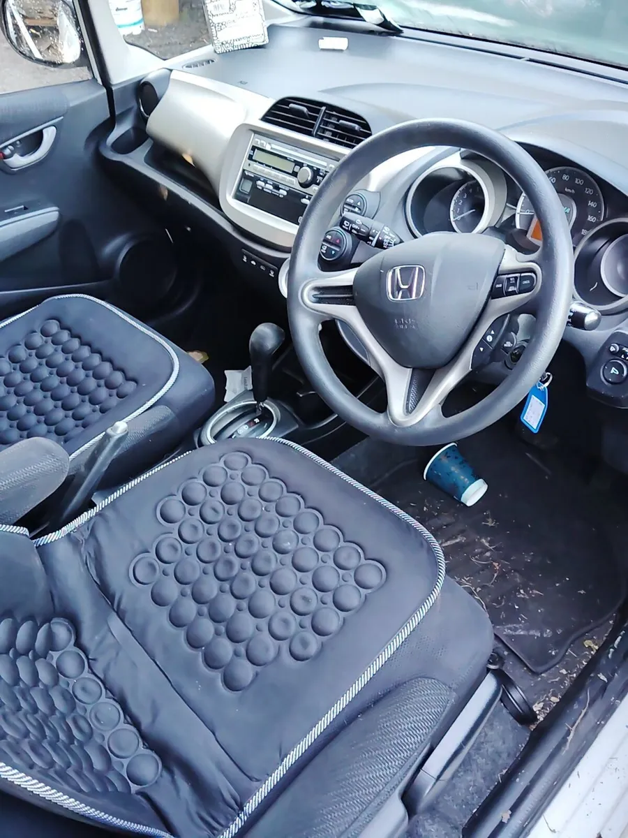 Breaking honda fit 2013 hybrid - Image 2