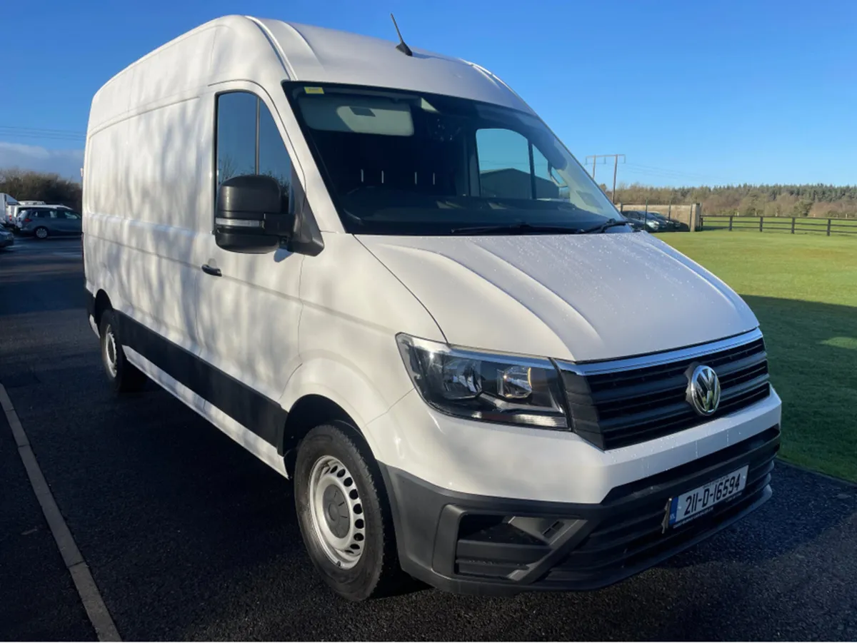 Volkswagen Crafter 35 MWB 140HP MANUAL 6SPEED FWD - Image 1