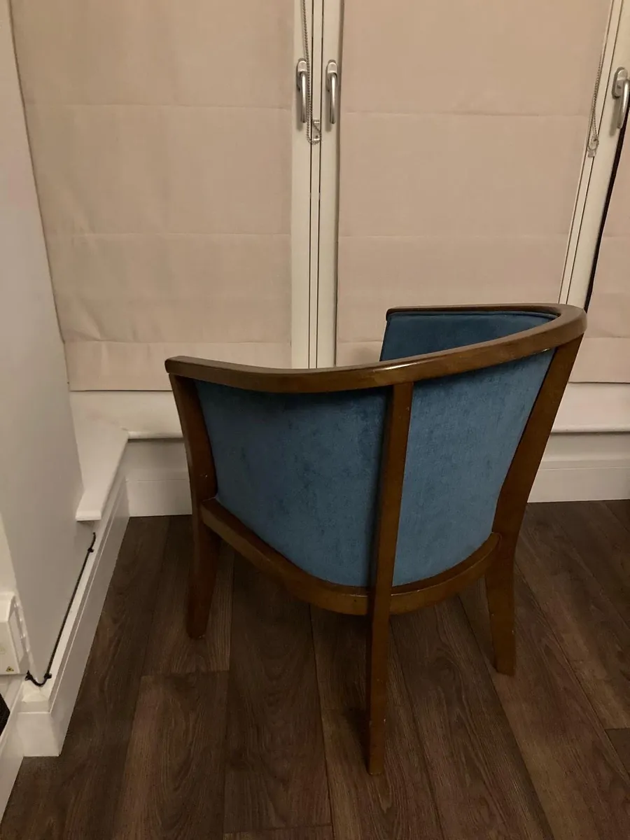 Vintage mid-century tub chair - Image 3